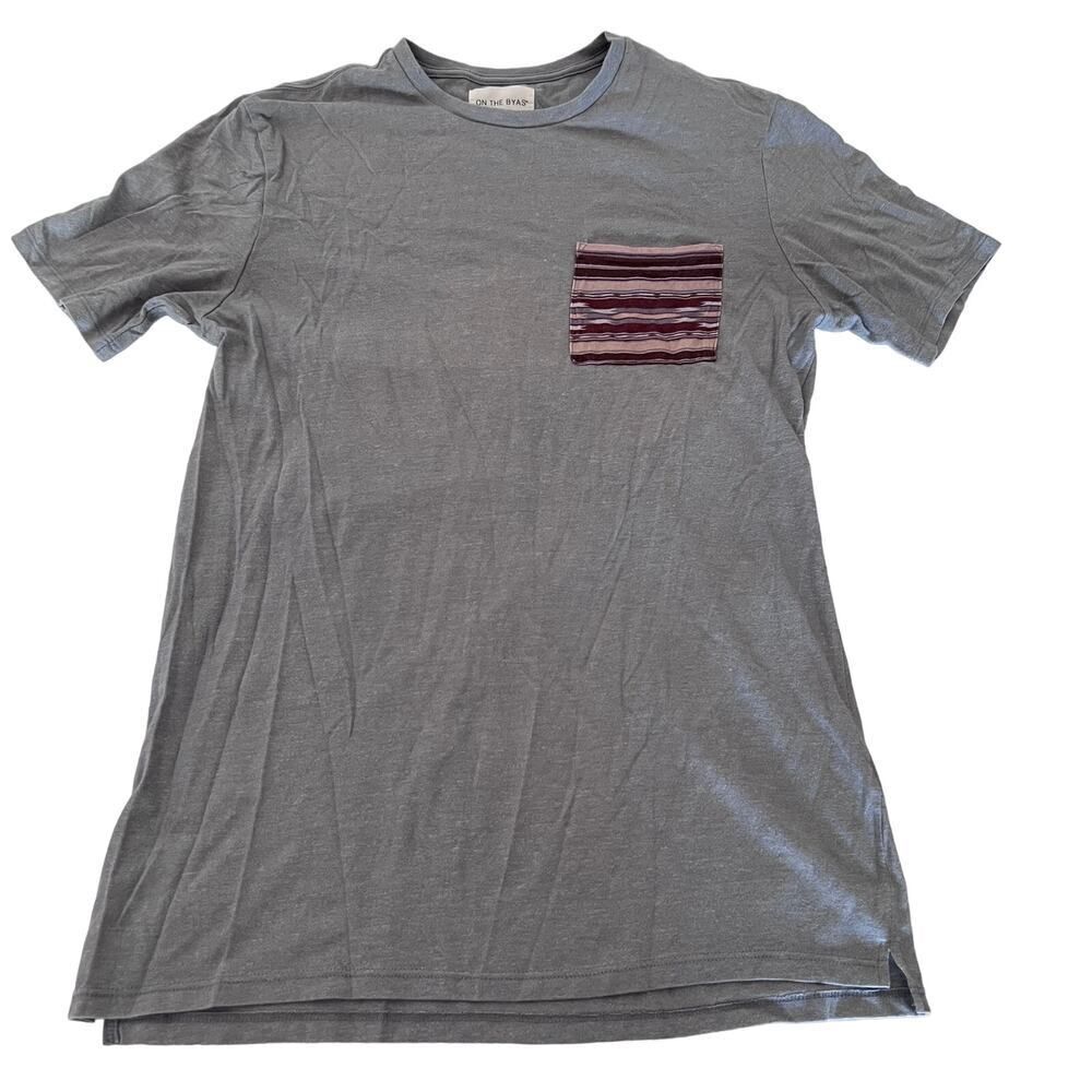 On The Byas Gray Short Sleeve T-Shirt- M